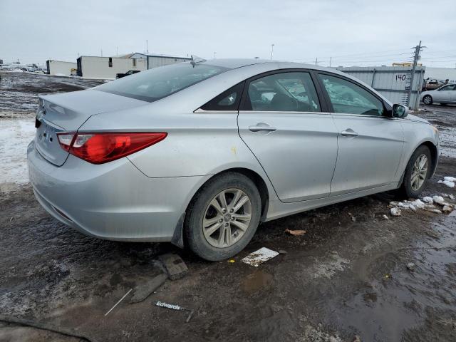 Photo 3 from auction – 2013 HYUNDAI SONATA GLS with VIN 5NPEB4AC0DH698943