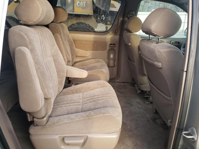 Photo 11 from auction – 2001 TOYOTA SIENNA LE with VIN 4T3ZF13C71U342902