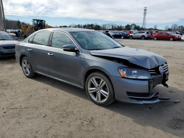 Photo 4 from auction – 2014 VOLKSWAGEN PASSAT SE with VIN 1VWBT7A32EC093267