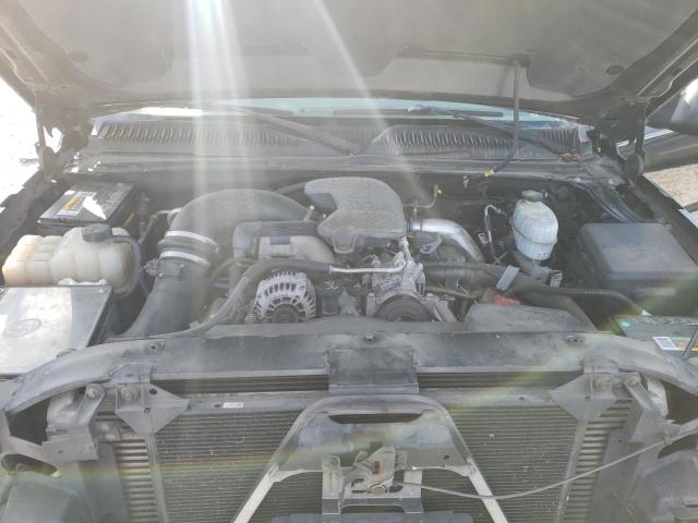 Photo 11 from auction – 2005 CHEVROLET SILVERADO with VIN 1GCJC33295F960741