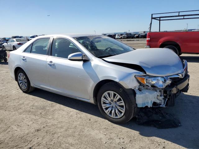 Photo 4 from auction – 2014 TOYOTA CAMRY L with VIN 4T4BF1FK0ER440954