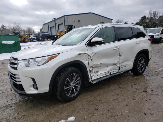 TOYOTA HIGHLANDER 2017 with VIN 5TDJZRFH5HS475986 - Photo from auction
