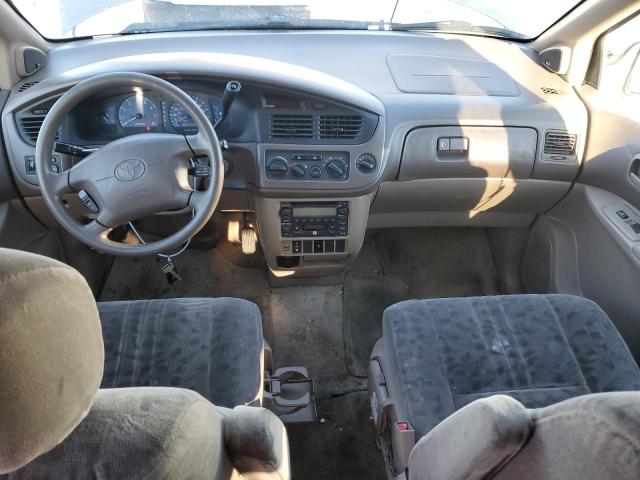 Photo 8 from auction – 2001 TOYOTA SIENNA LE with VIN 4T3ZF13C71U338753