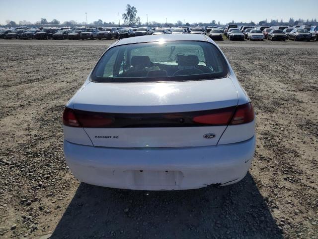 Photo 6 from auction – 2001 FORD ESCORT with VIN 3FAFP13P01R245778