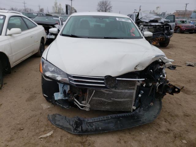 Photo 5 from auction – 2015 VOLKSWAGEN PASSAT S with VIN 1VWAS7A39FC060573