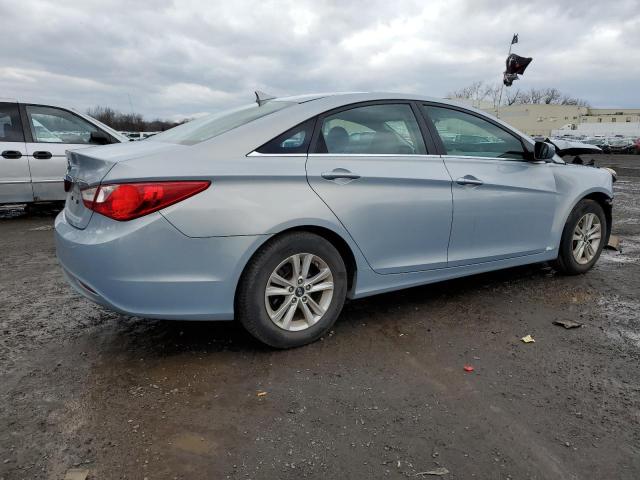 Photo 3 from auction – 2011 HYUNDAI SONATA GLS with VIN 5NPEB4AC0BH134318