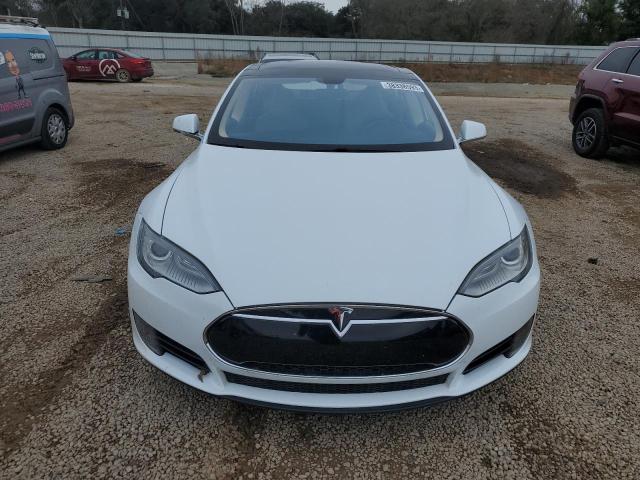 Photo 5 from auction – 2013 TESLA MODEL S with VIN 5YJSA1CG5DFP09275