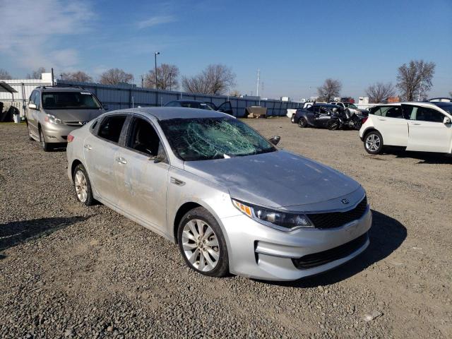 Photo 4 from auction – 2017 KIA OPTIMA LX with VIN 5XXGT4L37HG139166
