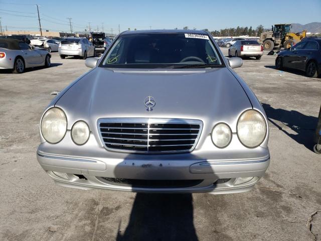 Photo 5 from auction – 2002 MERCEDES-BENZ E 320 with VIN WDBJF65JX2B418045