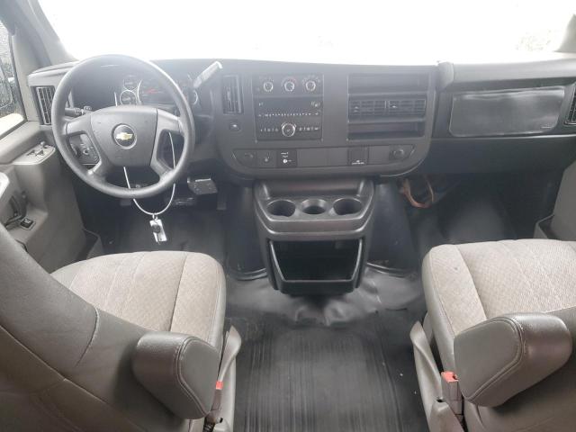 Photo 8 from auction – 2017 CHEVROLET EXPRESS G2 with VIN 1GCWGAFF6H1153639