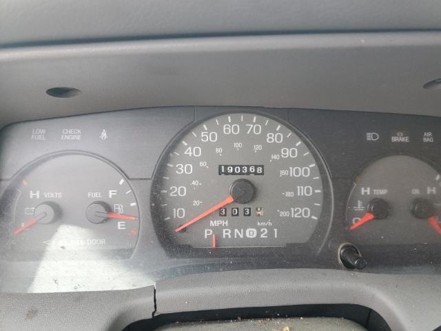 Photo 9 from auction – 2000 MERCURY GRAND MARQ with VIN 2MEFM75W6YX736831