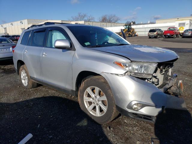Photo 4 from auction – 2012 TOYOTA HIGHLANDER with VIN 5TDBK3EH4CS096414