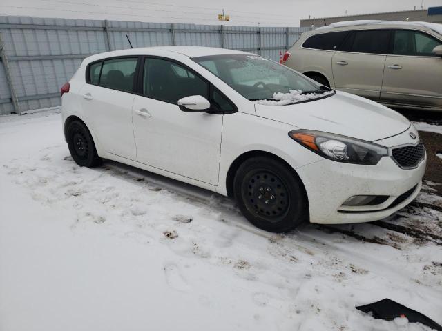 Photo 4 from auction – 2016 KIA FORTE LX with VIN KNAFK5A83G5571269