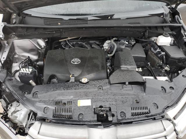 Photo 12 from auction – 2019 TOYOTA HIGHLANDER with VIN 5TDZZRFH7KS352023