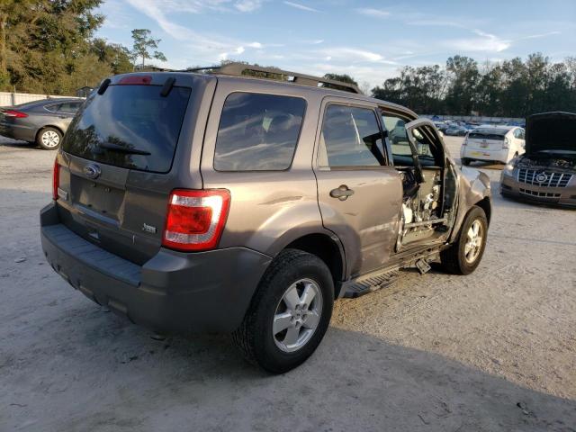 Photo 3 from auction – 2011 FORD ESCAPE XLT with VIN 1FMCU9DG1BKB58895