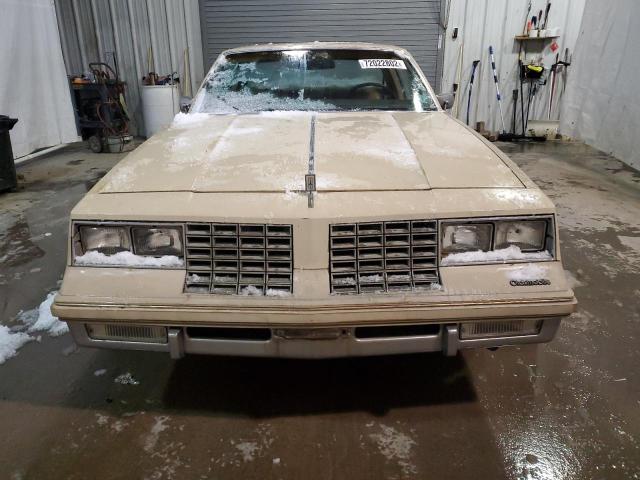 Photo 5 from auction – 1981 OLDSMOBILE CUTLASS SU with VIN 1G3AM47A8BM400916