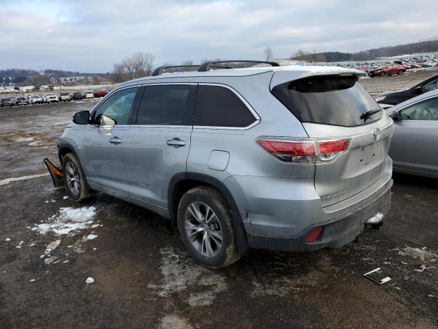 Foto 2 de la subasta – 2015 TOYOTA HIGHLANDER con VIN 5TDJKRFH0FS105501