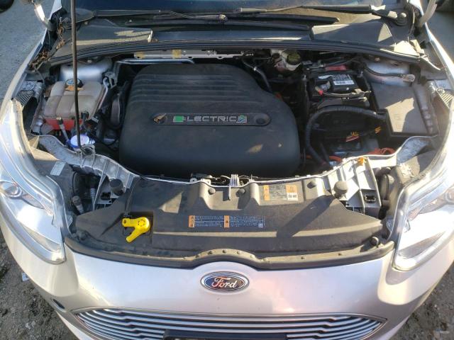 Photo 11 from auction – 2013 FORD FOCUS BEV with VIN 1FADP3R40DL353479