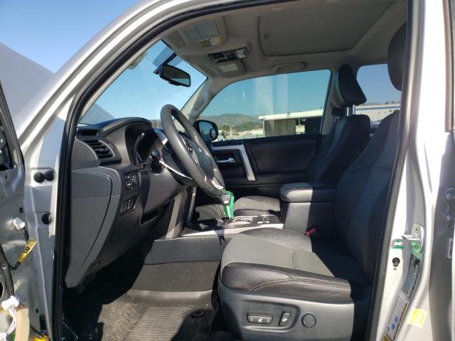 Photo 7 from auction – 2018 TOYOTA 4RUNNER SR with VIN JTEZU5JR4J5181383