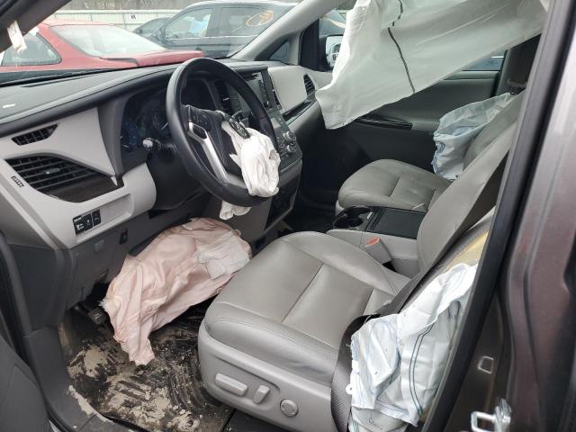 Photo 7 from auction – 2018 TOYOTA SIENNA XLE with VIN 5TDYZ3DC4JS939956