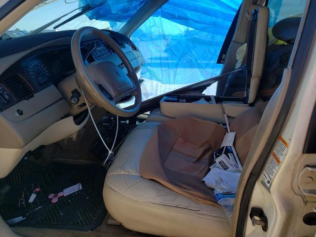 صورة رقم 7 من المزاد - 2000 LINCOLN TOWN CAR E مع VIN 1LNHM81W4YY844012