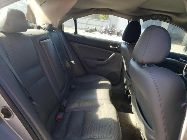 Photo 10 from auction – 2004 ACURA TSX with VIN JH4CL96824C032148