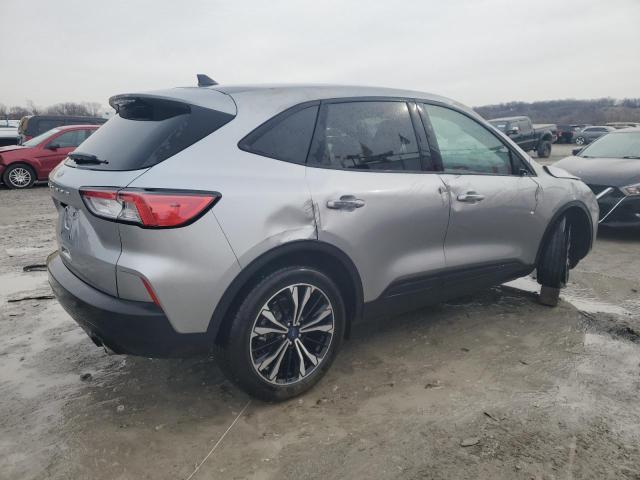 Photo 3 from auction – 2021 FORD ESCAPE SE with VIN 1FMCU0G64MUB07882