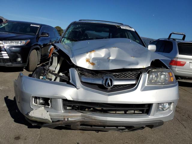 Photo 5 from auction – 2005 ACURA MDX with VIN 2HNYD18295H510394