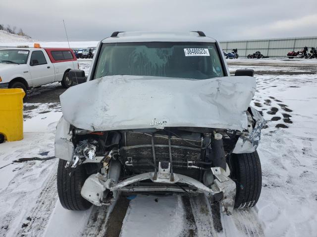 Photo 5 from auction – 2006 JEEP COMMANDER with VIN 1J8HG48N96C125066