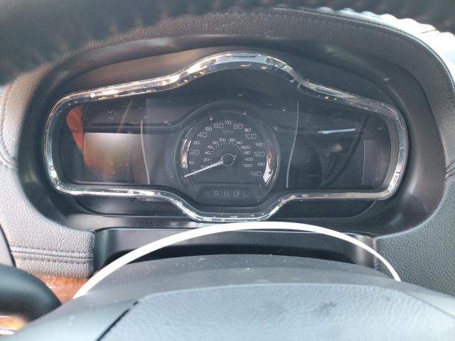 Photo 9 from auction – 2017 LINCOLN MKT with VIN 2LMHJ5NK2HBL00284