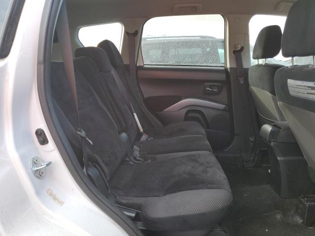 Photo 10 from auction – 2010 MITSUBISHI OUTLANDER with VIN JA4AS2AW2AZ002062