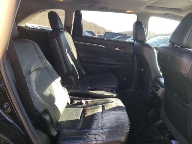 Photo 11 from auction – 2017 TOYOTA HIGHLANDER with VIN 5TDDZRFH2HS375986