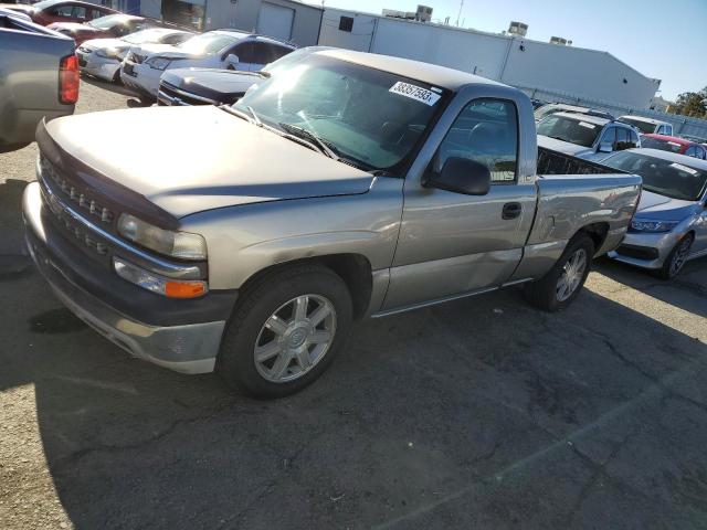 CHEVROLET SILVERADO 2001 with VIN 1GCEC14W11Z322368 - Photo from auction