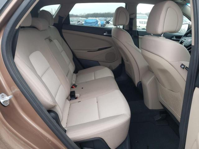 Photo 11 from auction – 2016 HYUNDAI TUCSON SE with VIN KM8J23A49GU187738