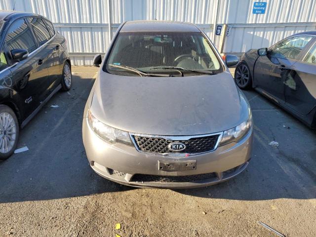 Photo 5 from auction – 2011 KIA FORTE EX with VIN KNAFU5A21B5401152