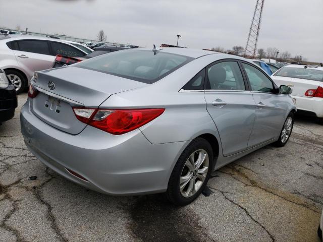 Photo 3 from auction – 2011 HYUNDAI SONATA GLS with VIN 5NPEB4AC6BH054893