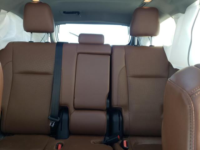 Photo 10 from auction – 2019 TOYOTA HIGHLANDER with VIN 5TDDZRFH5KS970581