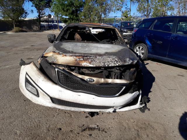 Photo 5 from auction – 2015 KIA OPTIMA EX with VIN 5XXGN4A72FG424497