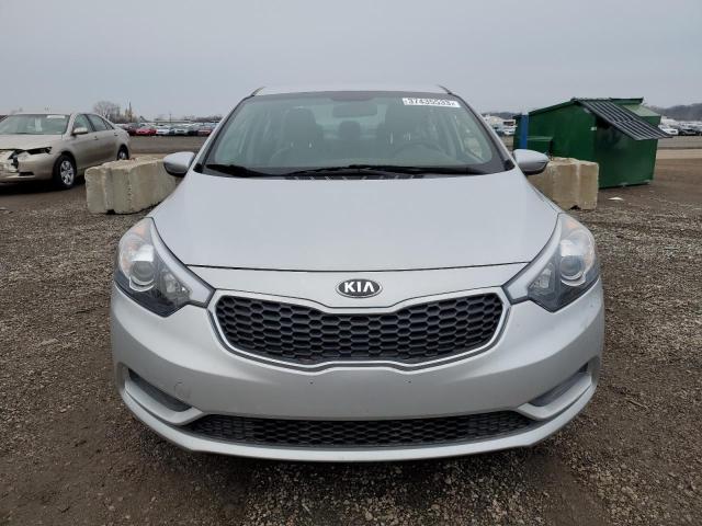 Photo 5 from auction – 2015 KIA FORTE LX with VIN KNAFX4A67F5352890