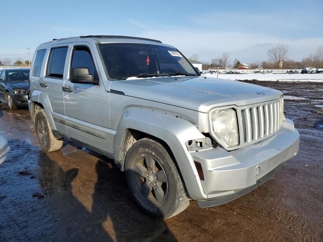 Photo 4 from auction – 2012 JEEP LIBERTY SP with VIN 1C4PJMAK9CW102305