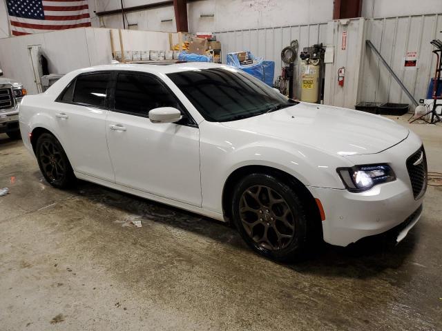 Photo 4 from auction – 2016 CHRYSLER 300 S with VIN 2C3CCAGG4GH287849