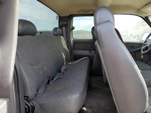Photo 10 from auction – 2005 CHEVROLET SILVERADO with VIN 1GCEK19T85E297645