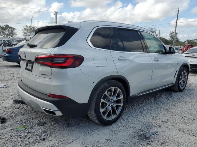 Photo 3 from auction – 2022 BMW X5 XDRIVE4 with VIN 5UXTA6C05N9M91370