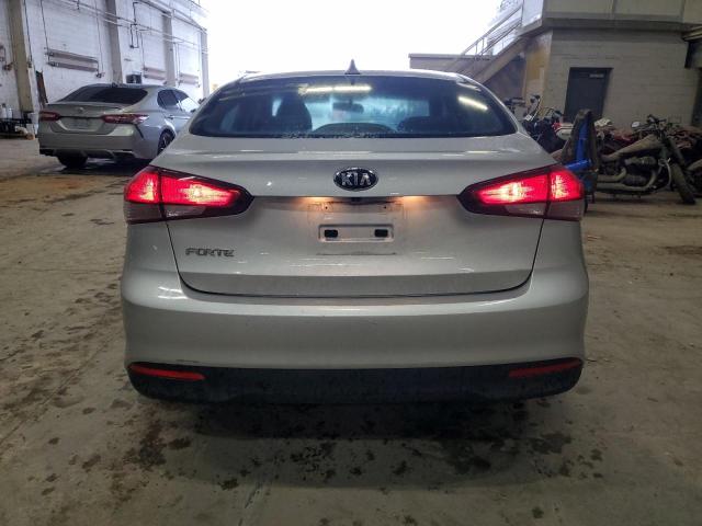 Photo 6 from auction – 2017 KIA FORTE LX with VIN 3KPFL4A75HE153447