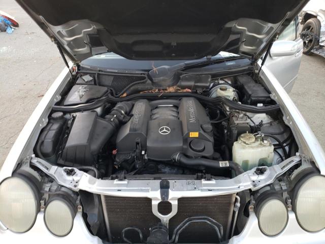 Photo 11 from auction – 2000 MERCEDES-BENZ E 320 with VIN WDBJF65J8YB053342