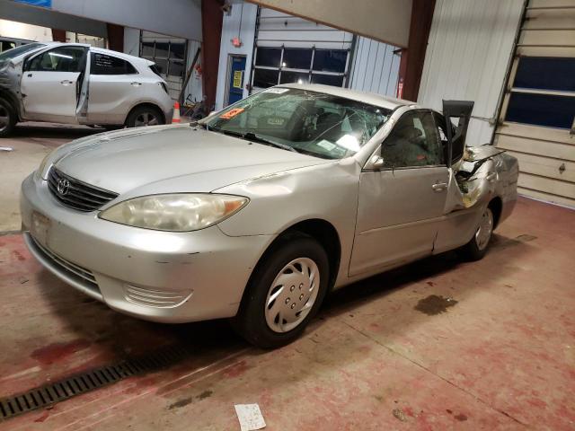 TOYOTA CAMRY LE 2005 with VIN 4T1BE32K65U094777 - Photo from auction