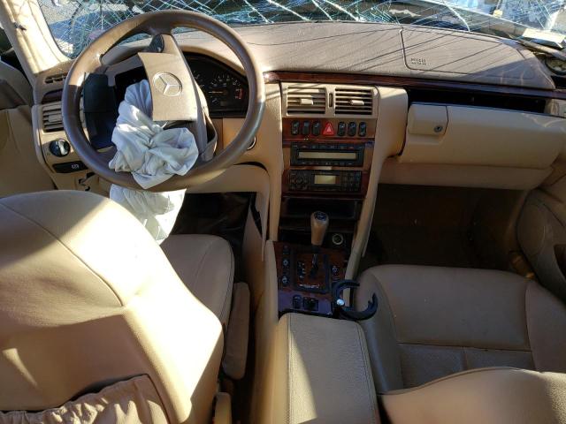 Photo 8 from auction – 2000 MERCEDES-BENZ E 320 with VIN WDBJF65J3YB027912
