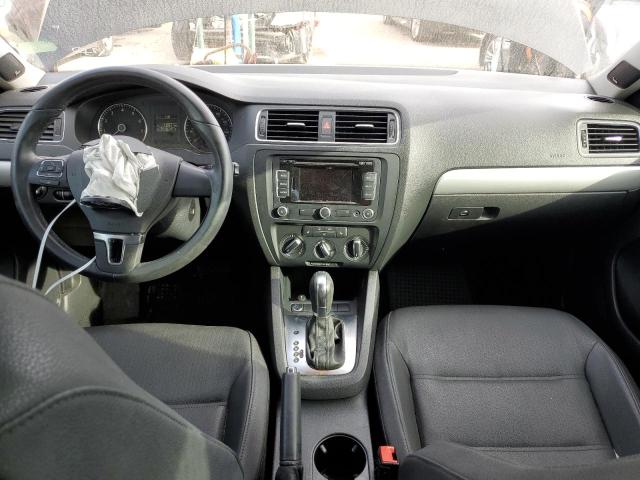 Photo 8 from auction – 2012 VOLKSWAGEN JETTA SEL with VIN 3VWLP7AJ2CM320430