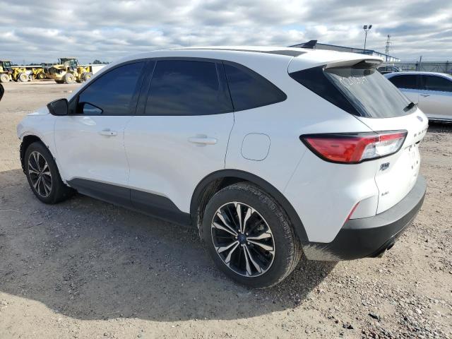 Photo 2 from auction – 2021 FORD ESCAPE SE with VIN 1FMCU0G64MUA77346
