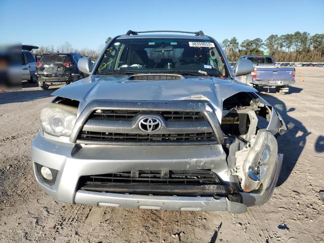 Photo 5 from auction – 2007 TOYOTA 4RUNNER SR with VIN JTEBU14RX70113746
